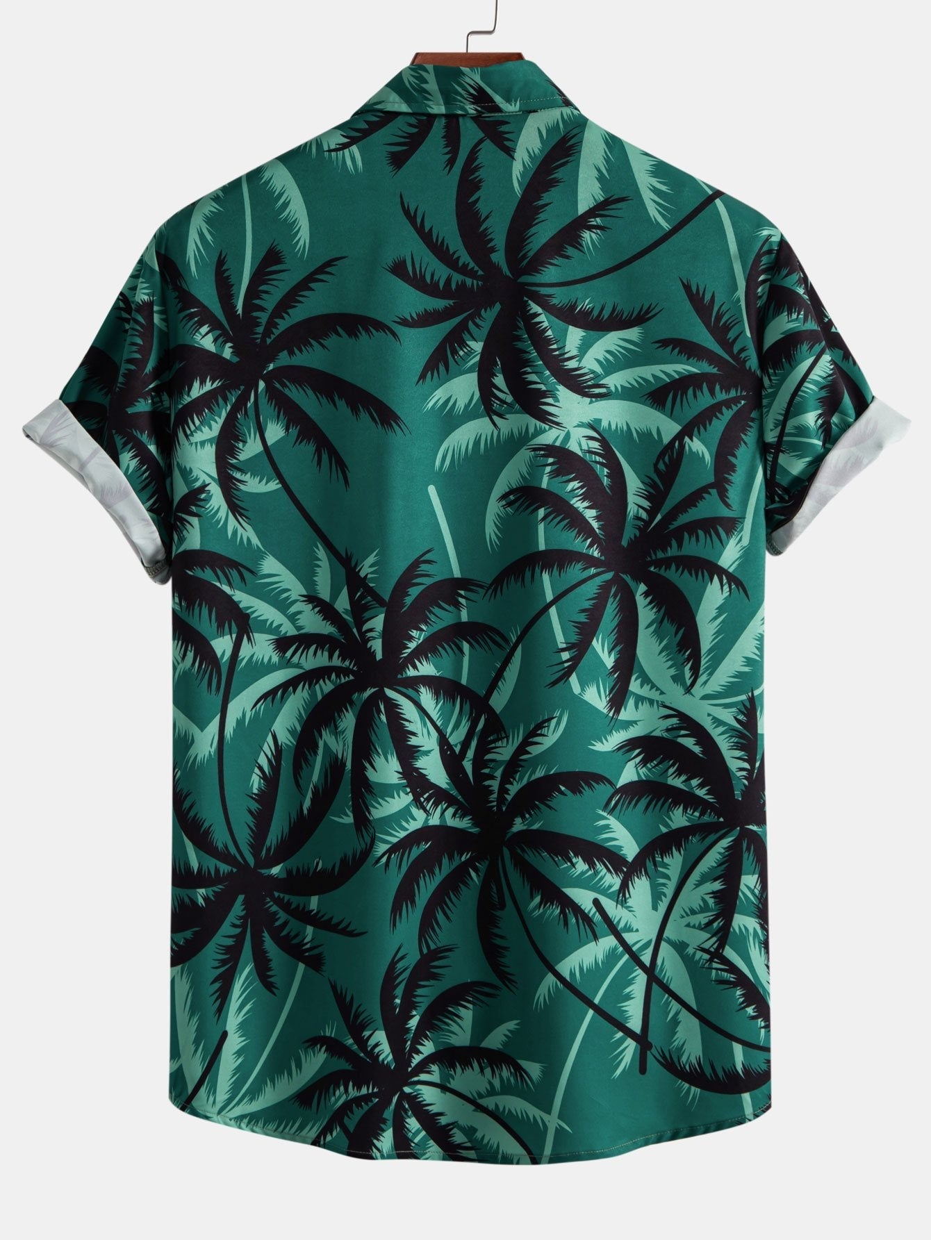 Camisa abotonada con estampado de palmeras y bañador tipo bermuda