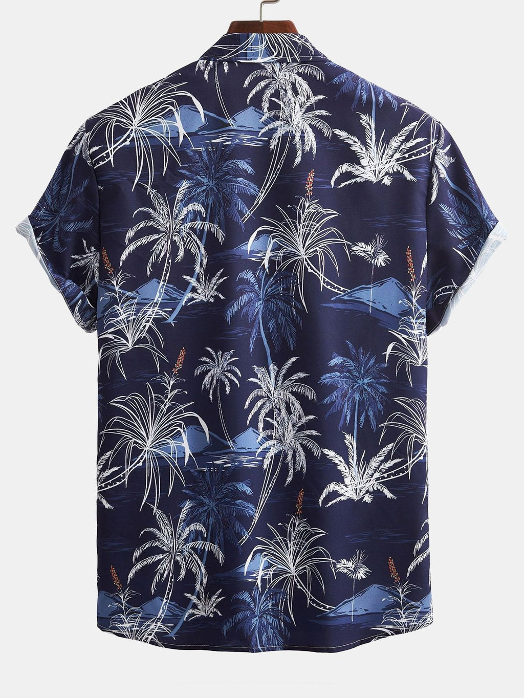 Camisa abotonada con estampado de palmeras y bañador corto