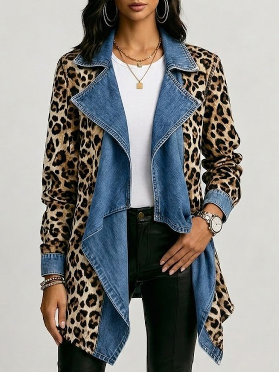 Sherilyn | Chaqueta de Largo Medio con Estampado de Leopardo y Paneles de Denim Lavado