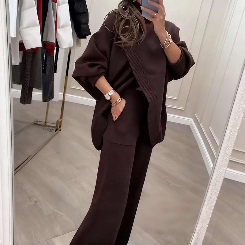 Serena Luxe, conjunto de punto asimétrico