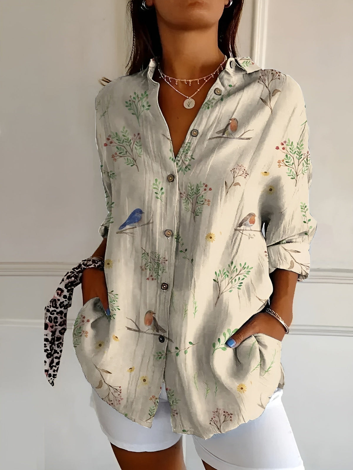 Lorna | Blusa Floral con Botonadura