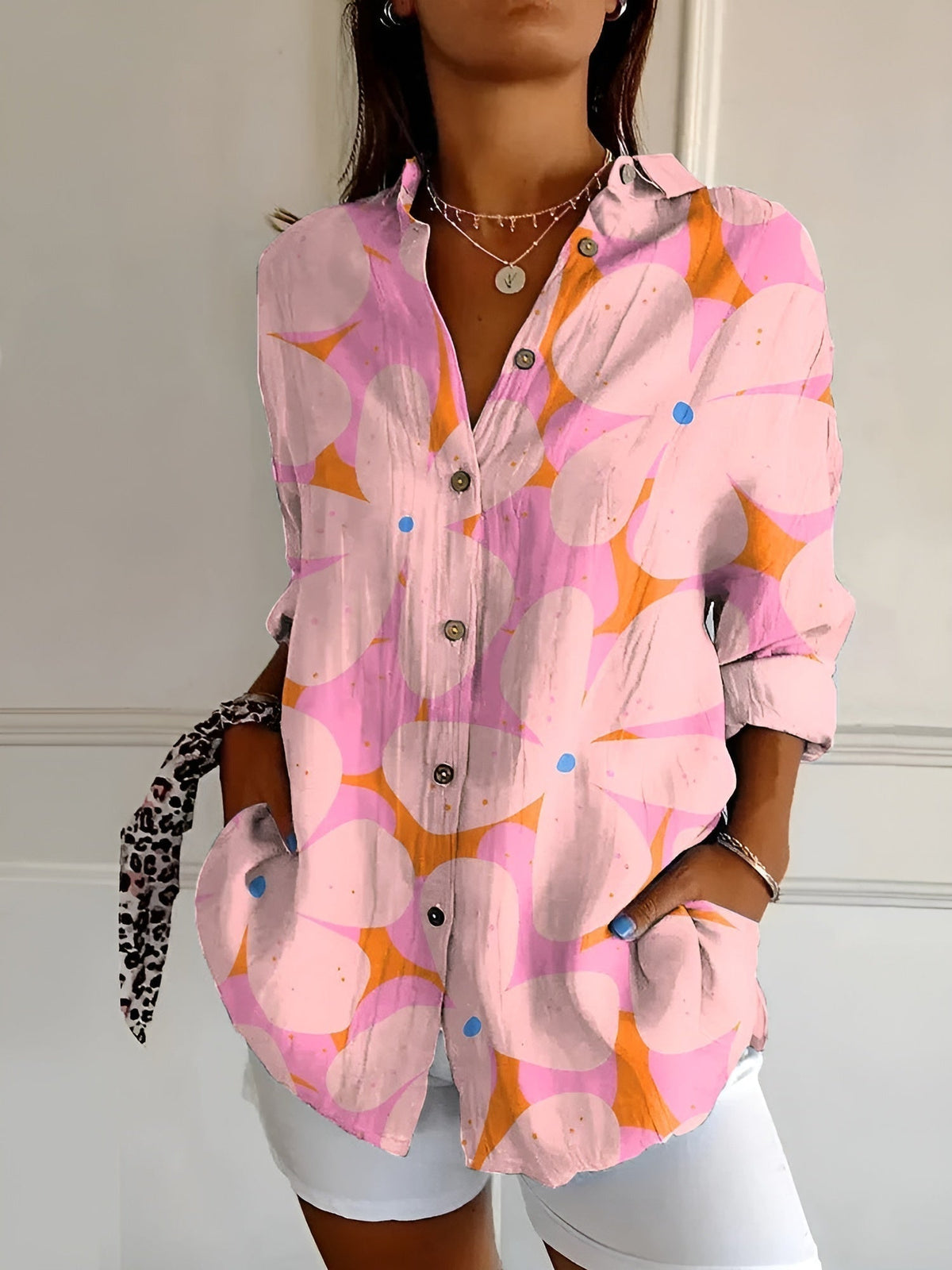 Lorna | Blusa Floral con Botonadura