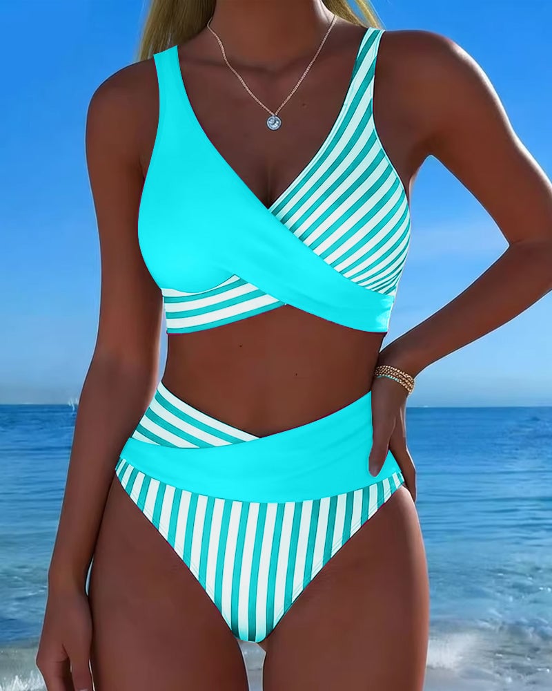 Bikini de dos piezas con efecto reductor