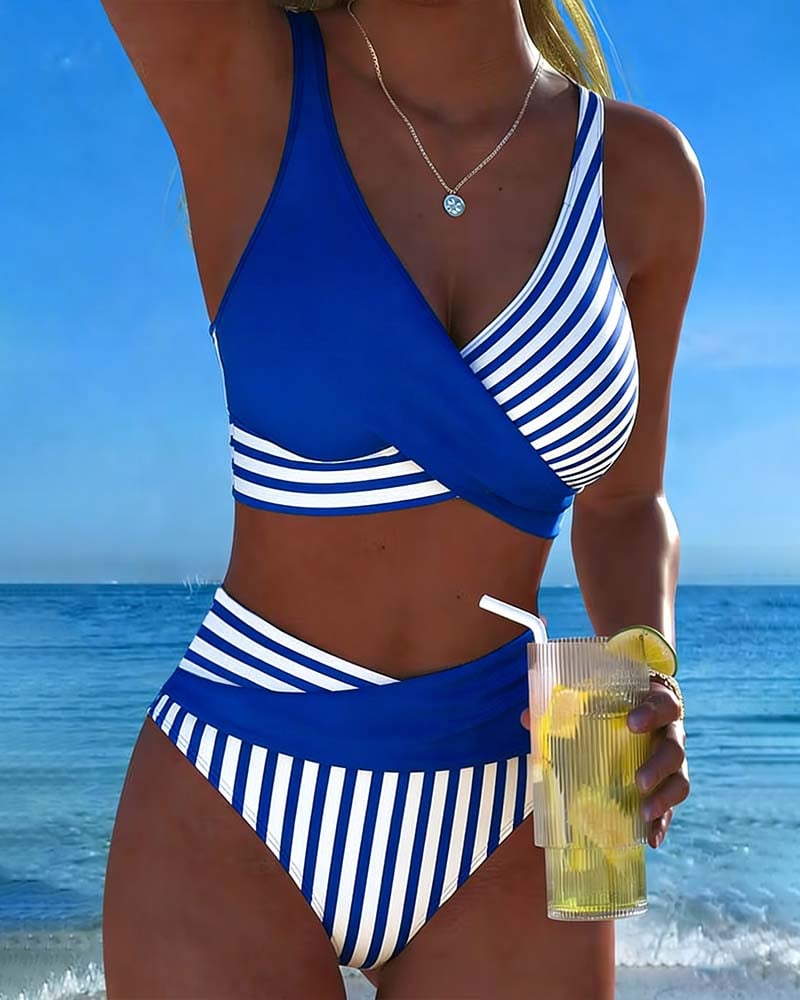 Bikini de dos piezas con efecto reductor