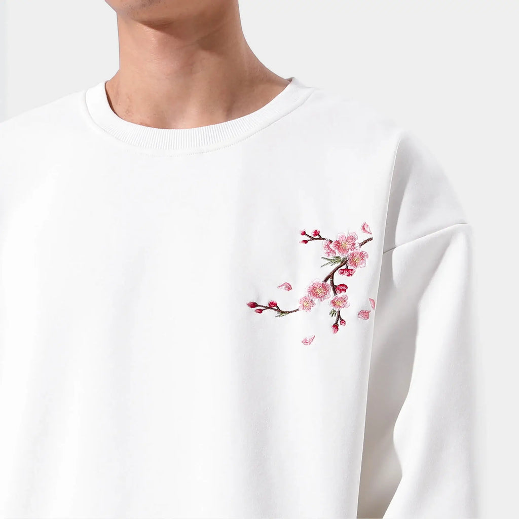 Sudadera bordada con motivos de sakura