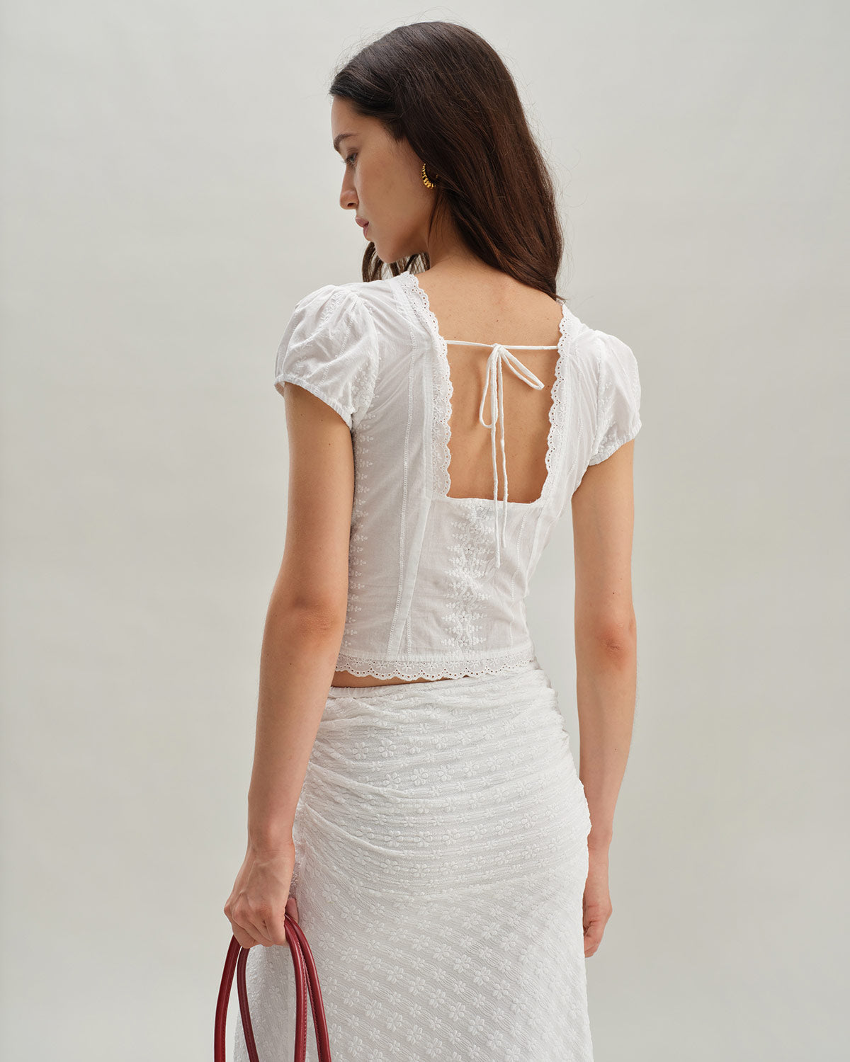 Blusa Blanca Texturizado Manga Corta Abullonada