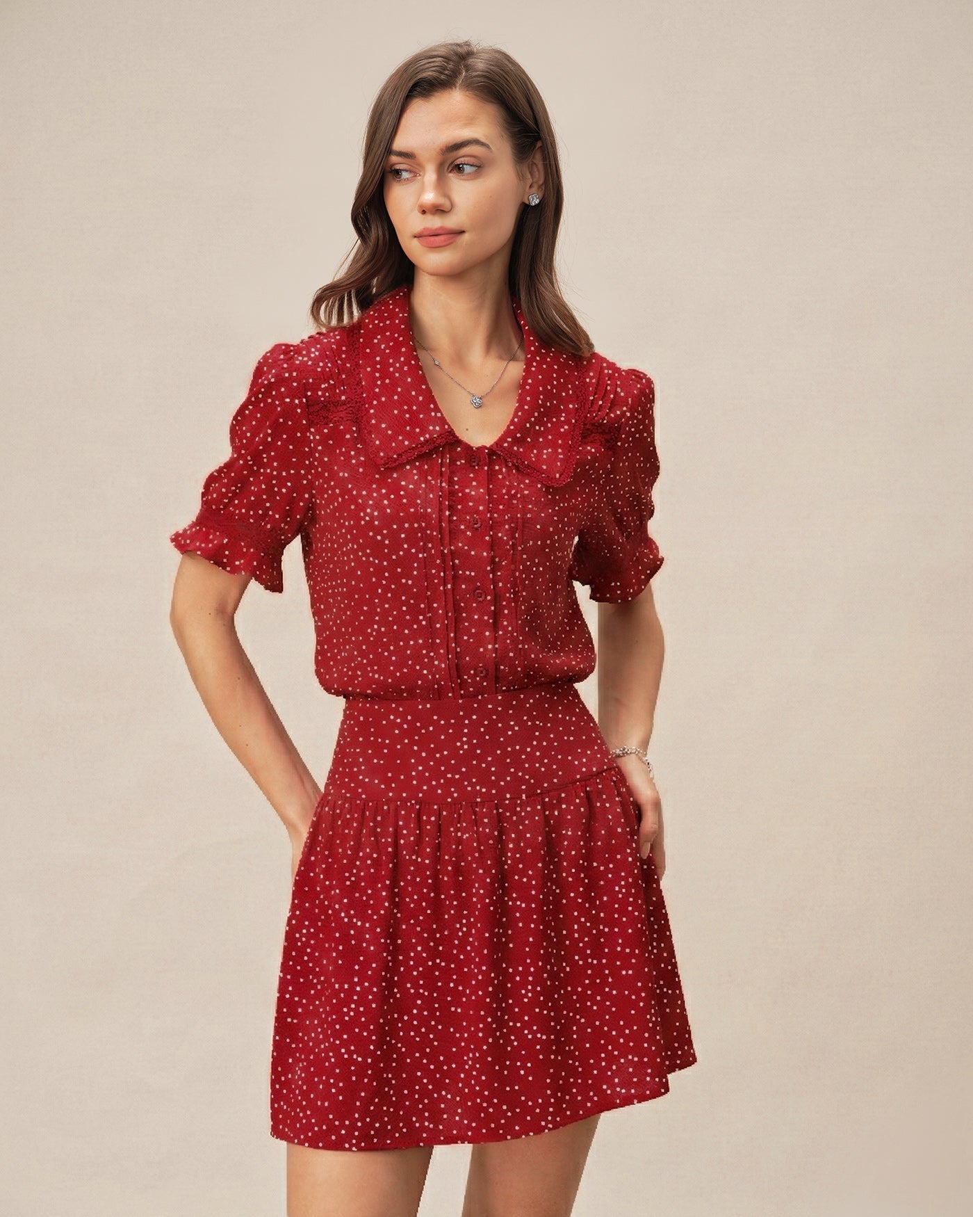 Blusa Roja Manga Abullonada Lunares Cuello