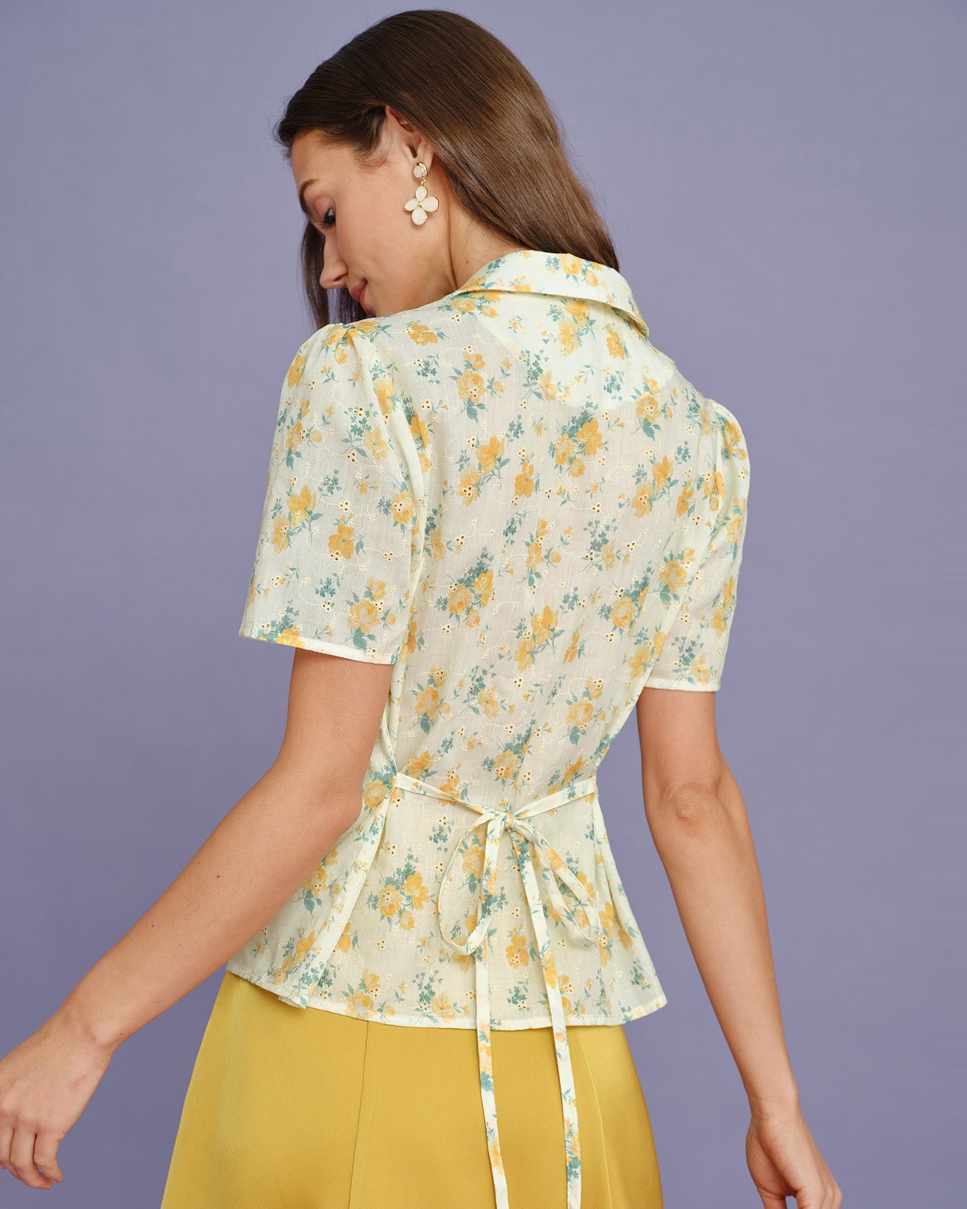 Blusa Amarilla Cuello Manga Abullonada Floral