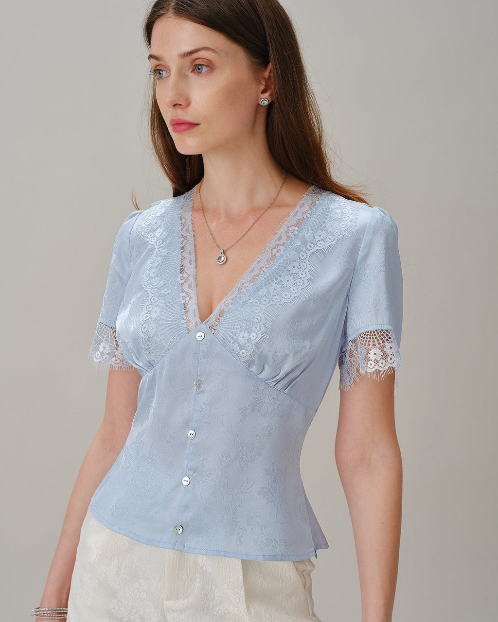 Blusa Azul Cuello V Encaje Jacquard