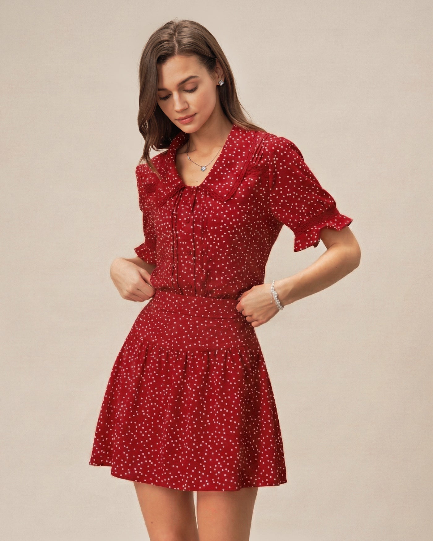 Blusa Roja Manga Abullonada Lunares Cuello