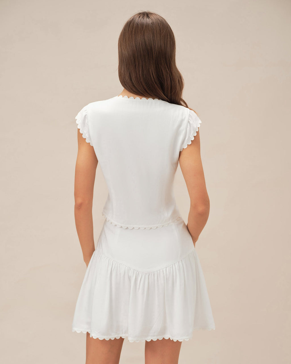 Blusa Blanca Manga Corta Abullonada Botones