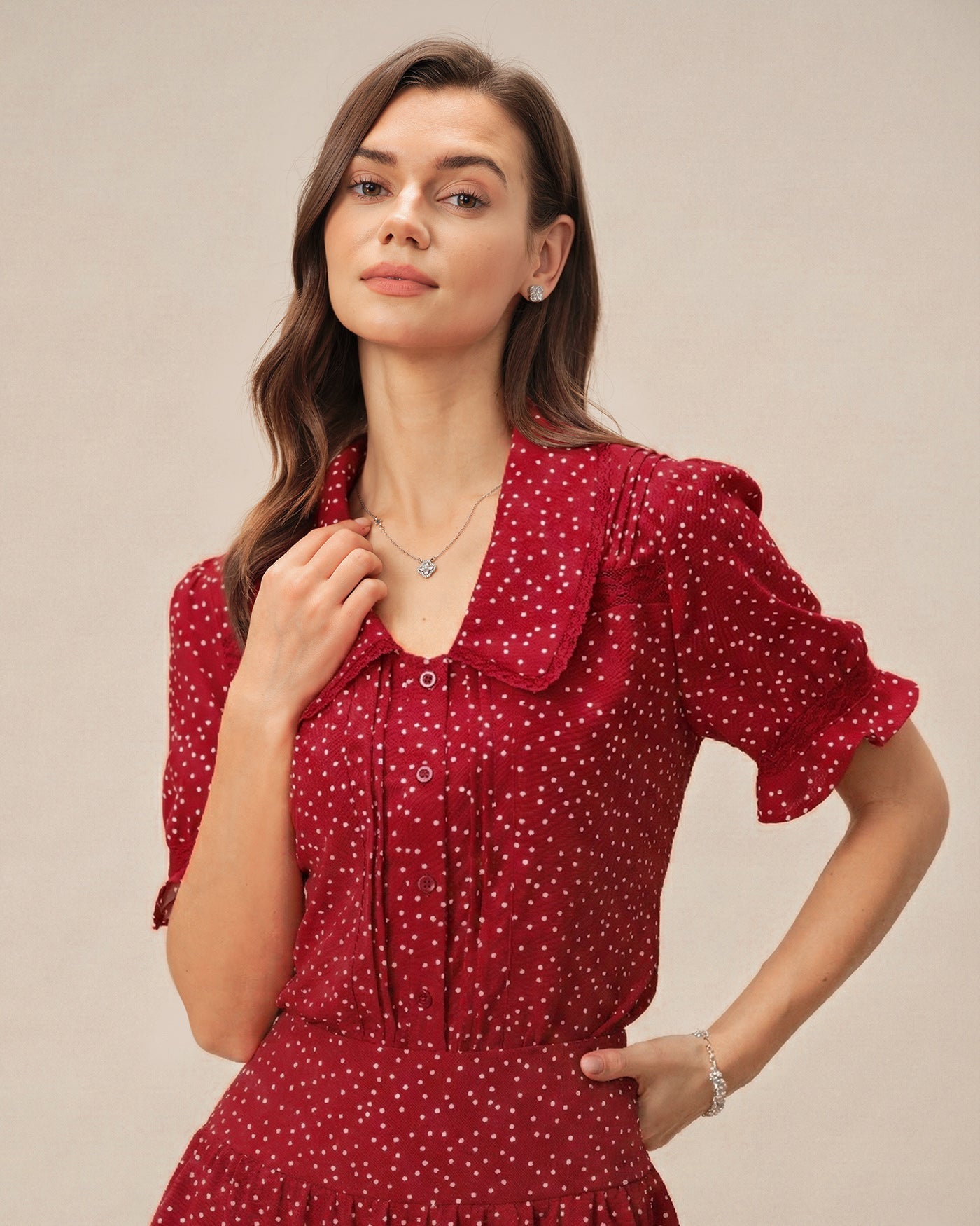 Blusa Roja Manga Abullonada Lunares Cuello