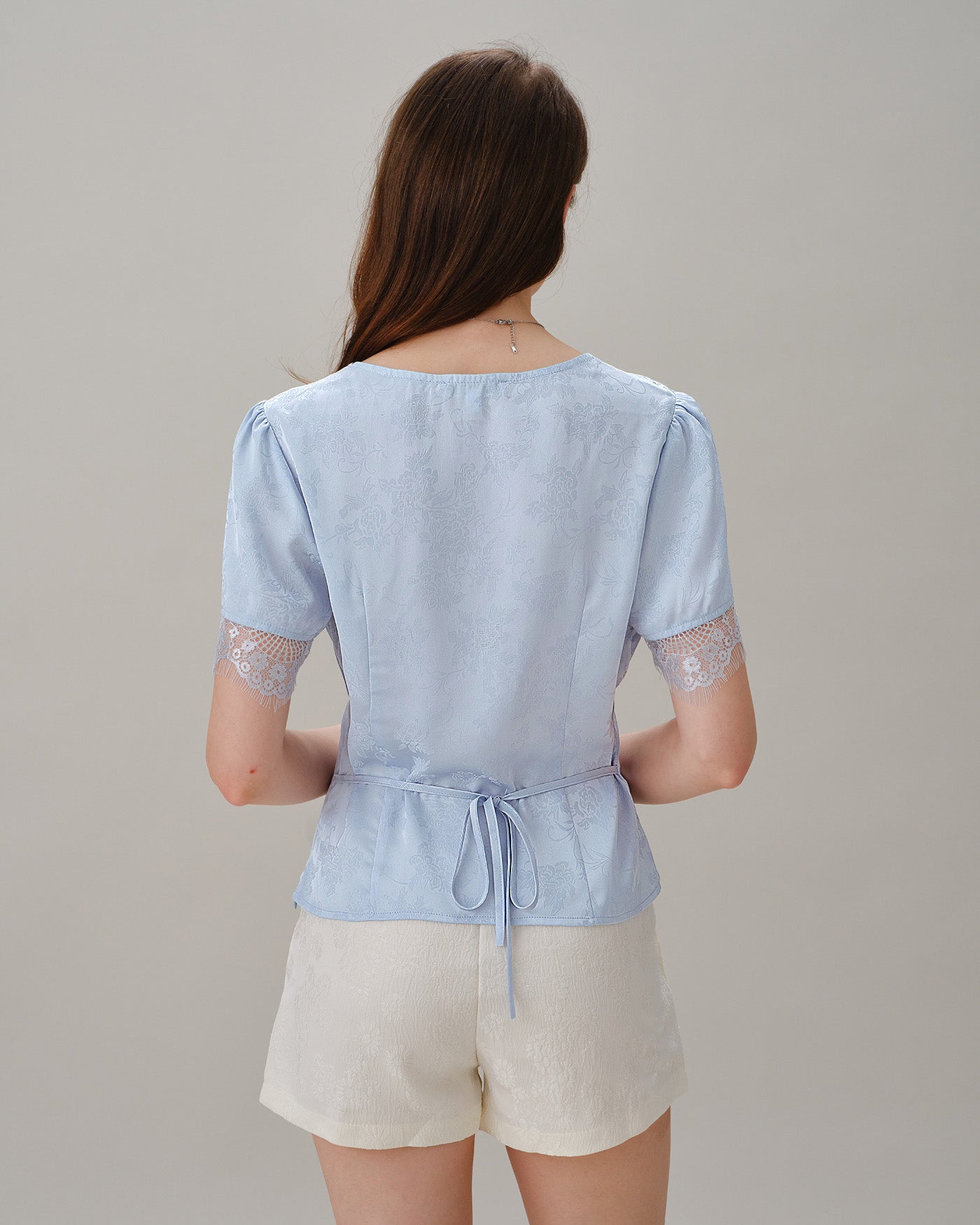 Blusa Azul Cuello V Encaje Jacquard