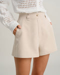 Shorts Beige Con Lazo Cintura Bolsillo