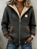 Sandra | Chaqueta Acolchada con Capucha y Forro Sherpa