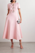 Aria™ | Vestido Midi con Lazo y Adornos de Cristal